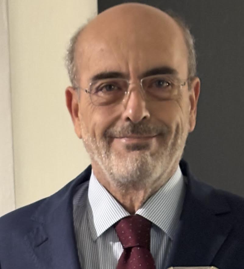 Roberto De Simone